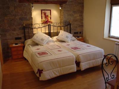 Hostal Restaurante Arangoiti Yesa Room photo